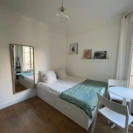 Joli Pres De Montmartre Appartement